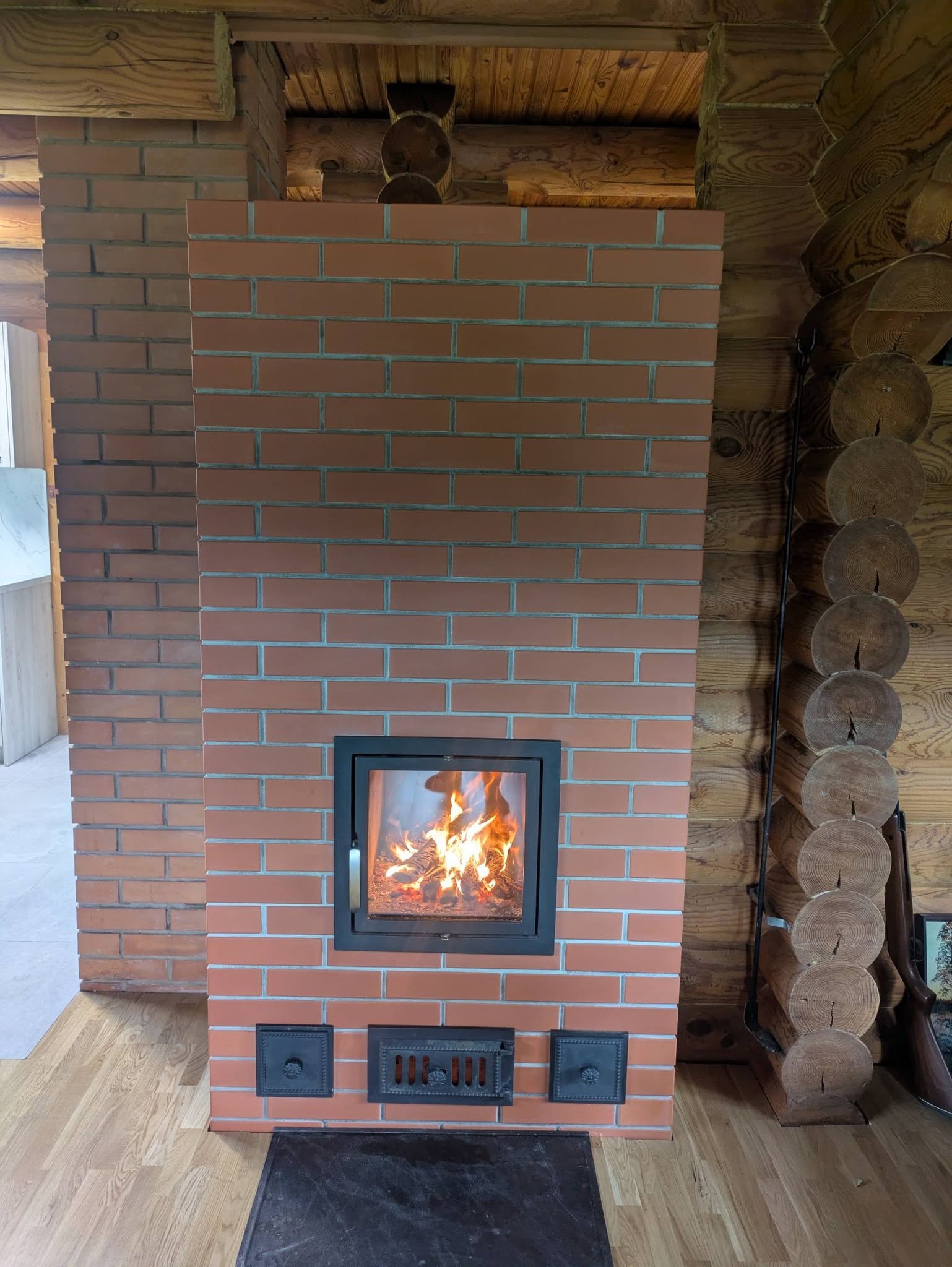 Klient sai endale majja uue ahju